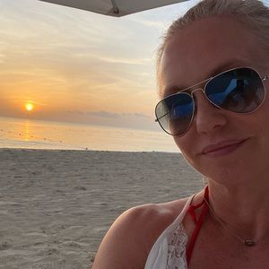 Meet your Posher, Janet